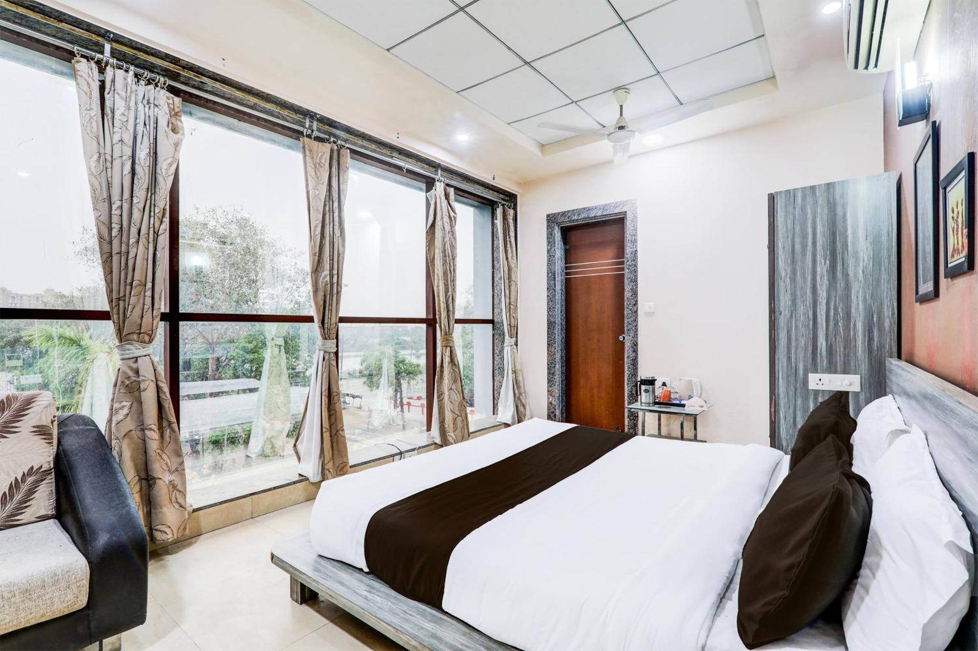 Hotel Townhouse Sakura 3*