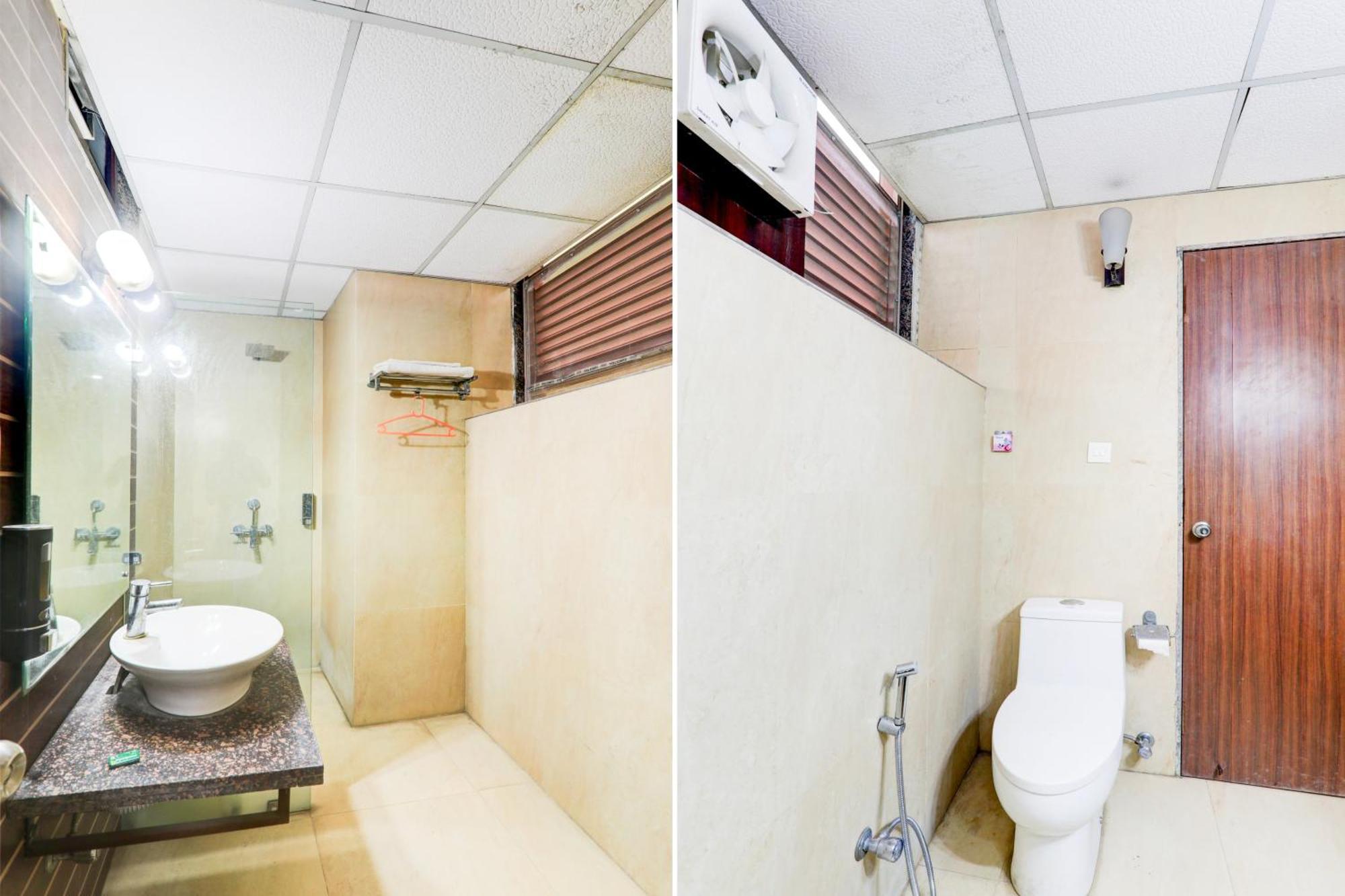 Townhouse Sakura Hotel Lucknow