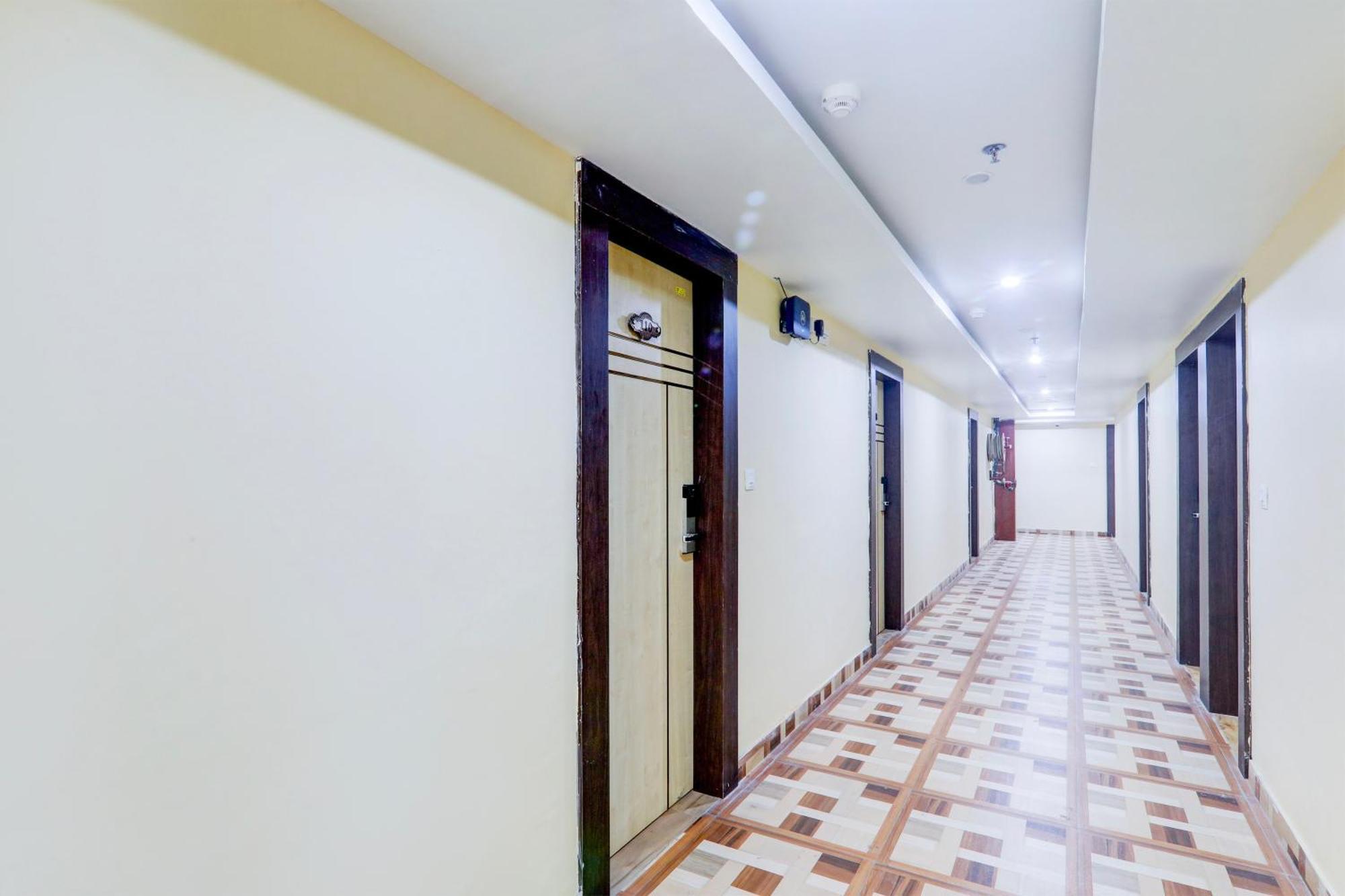Hotel Townhouse Sakura 3*